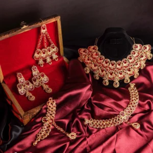 RUBY RED STONE MEHRAAB BRIDAL SET